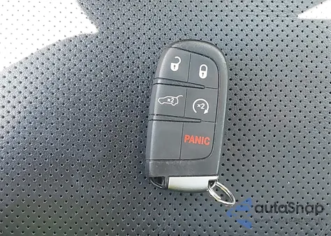 2019 Jeep Grand Cherokee High Altitude 4X2 from USA, damaged, VIN 1C4RJECG6KC826752